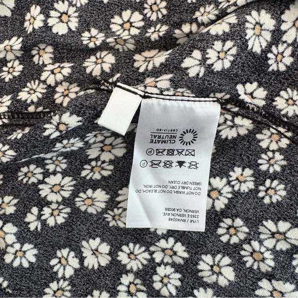 REFORMATION Bea Daisy Daisies Midi Skirt Black 0 - Picture 8 of 13